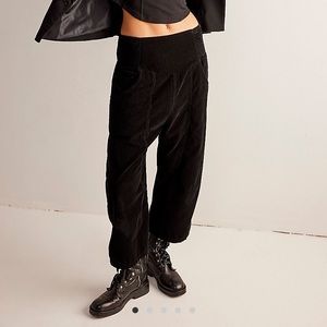 Free people / We the Free crop harem cord pant